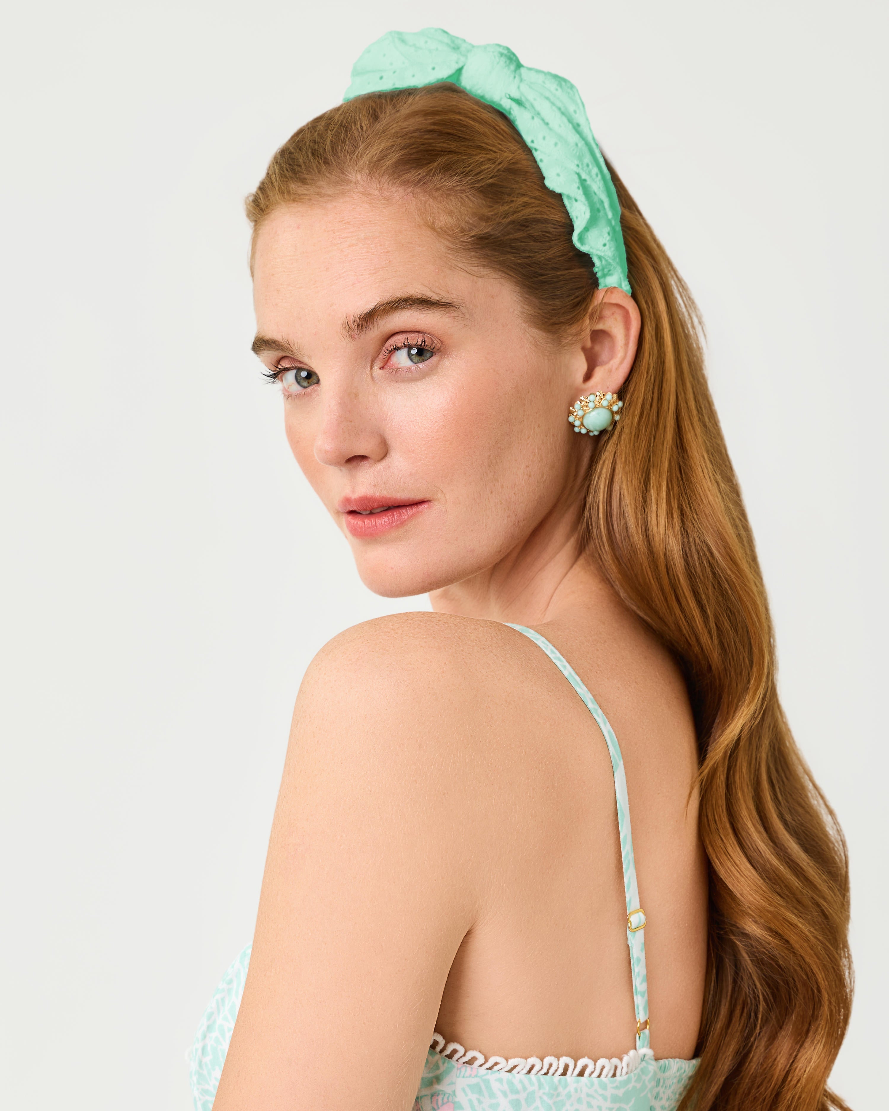 Side Bow Knotted Eyelet Headband - Mint Condition