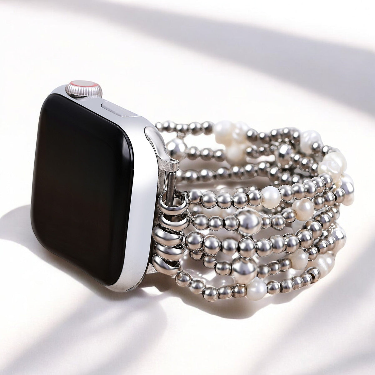 Cape Diablo shimmering pearl apple stretch bracelet with glossy pearl beads and flexible elastic band design.