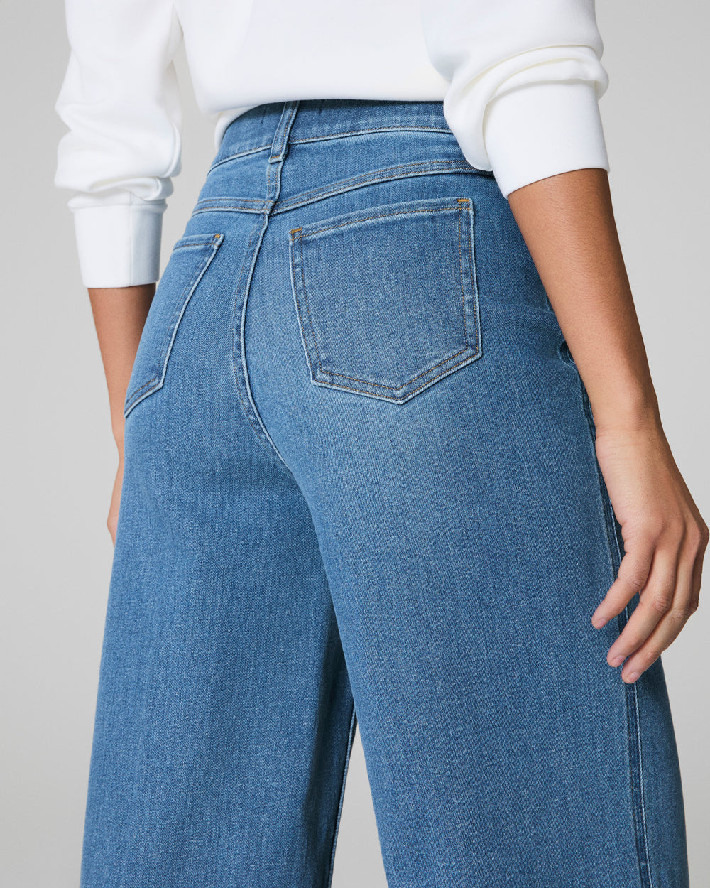 Spanx | Pull on Crop Wide Leg