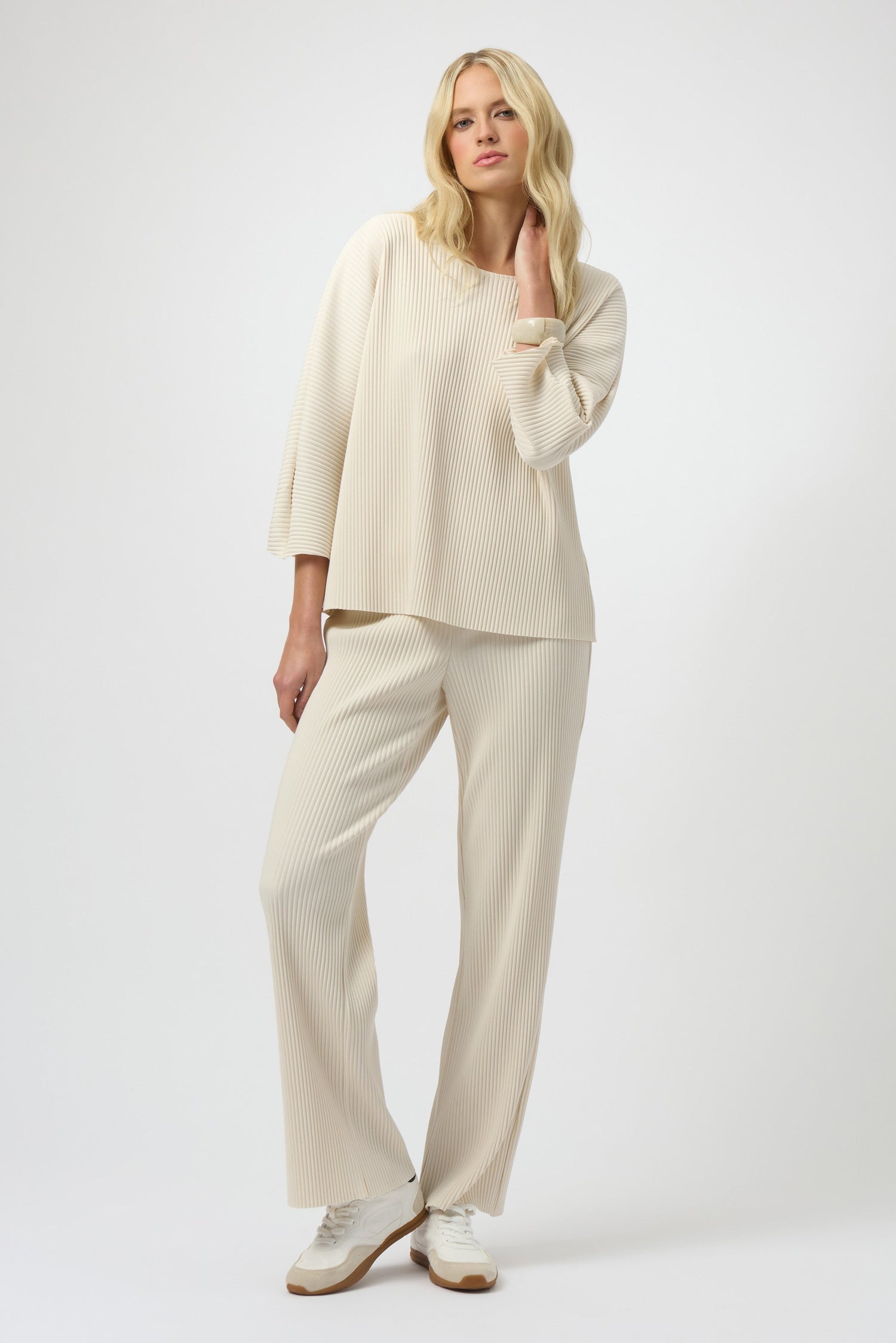 Joseph Ribkoff | Pleated Scuba Wide-leg Pants
