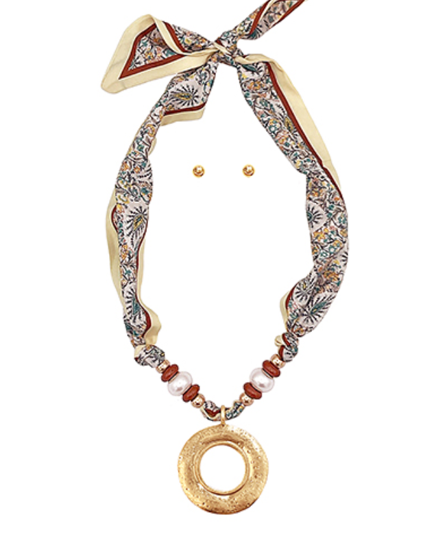 Golden Stella | Scarf Necklace