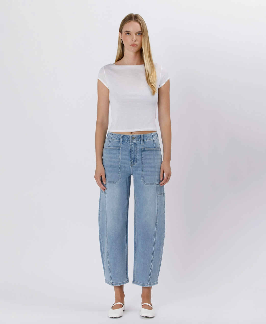 Flying Monkey Super High Rise Jeans in Vint color, featuring classic denim with a high waist and vintage-inspired style.