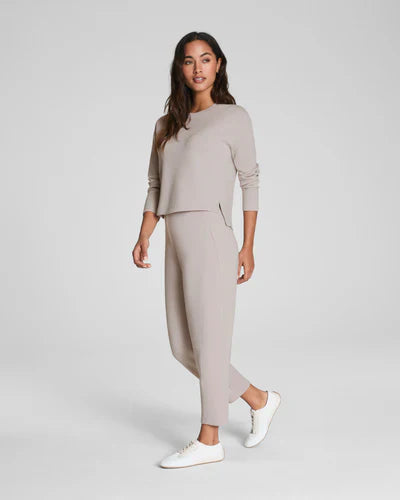 Women’s Spanx barrel pants in French grey with relaxed wide-leg fit