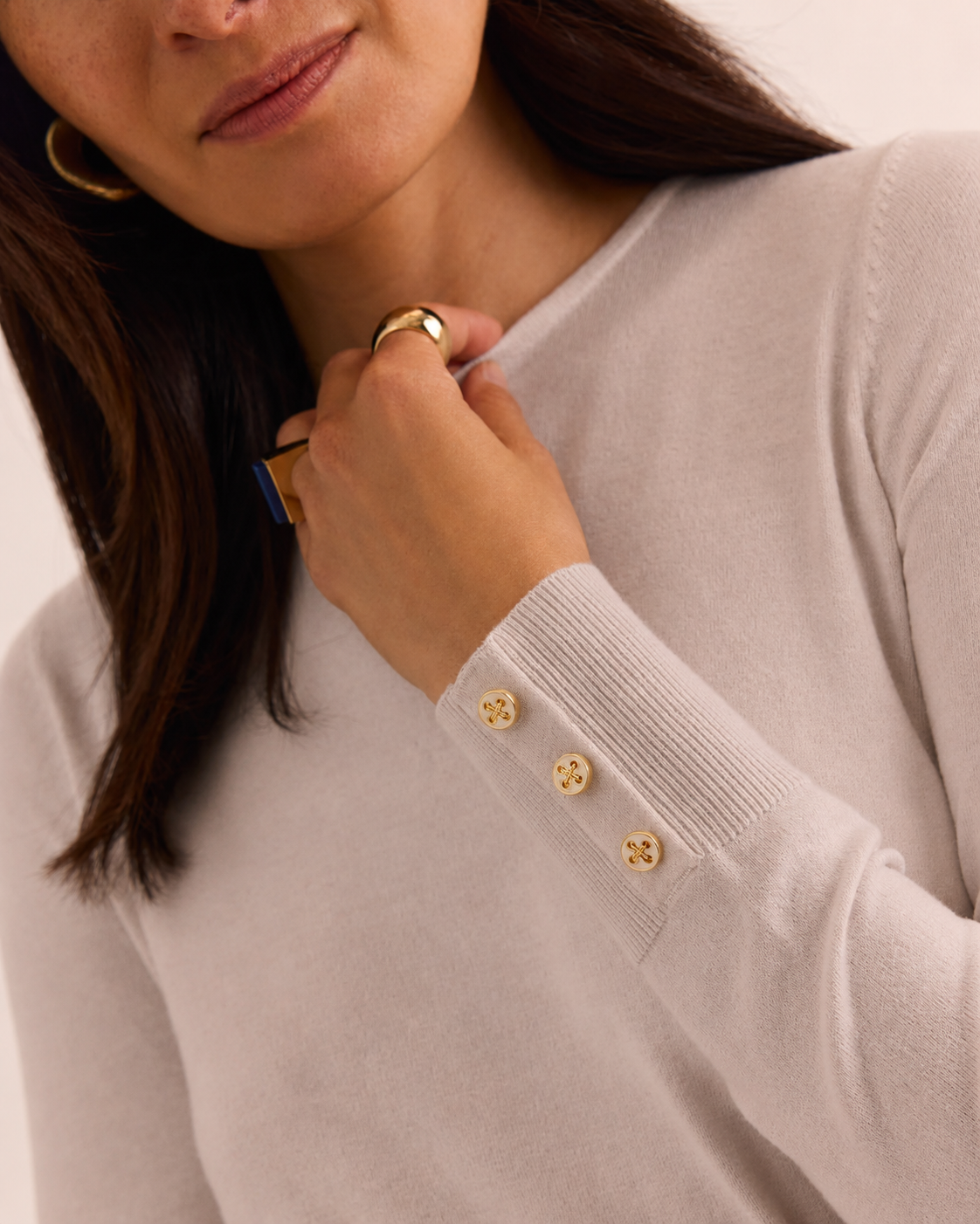 The H Edition Muriel Long Sleeve Sweater in Stone Heather light beige long-sleeve crewneck knit top