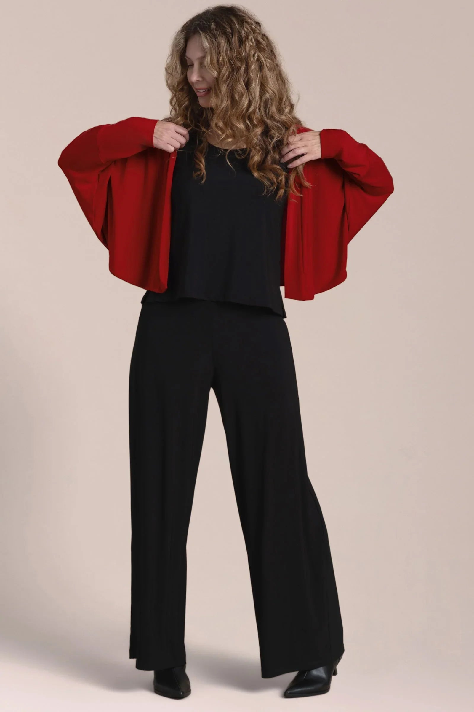 Sympli | Hey Honey Shrug - Red