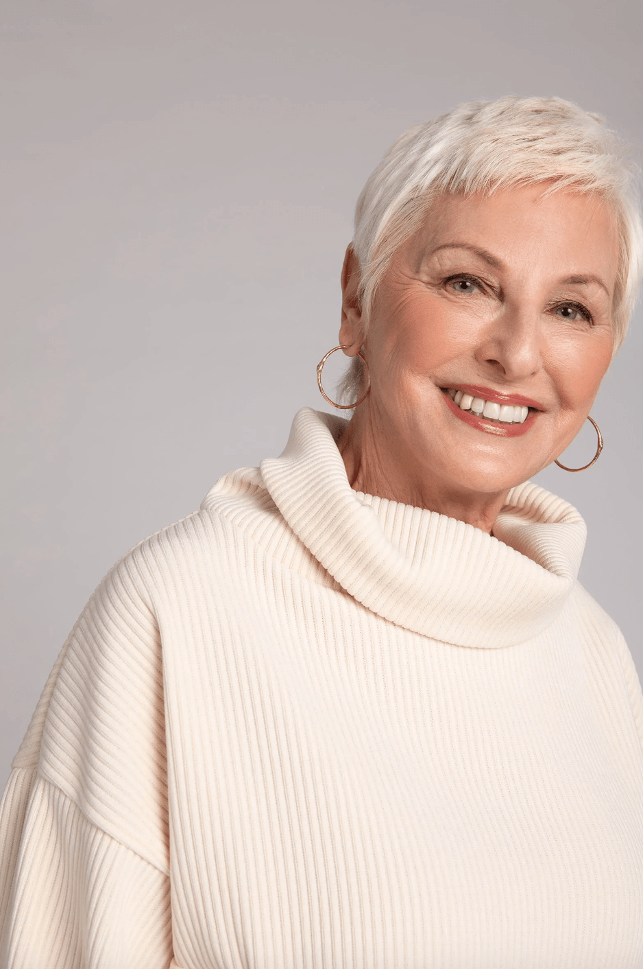 Sympli | Sympli | Step Hem Pullover | Cloister Collection | MISSYSPORTSWEAR