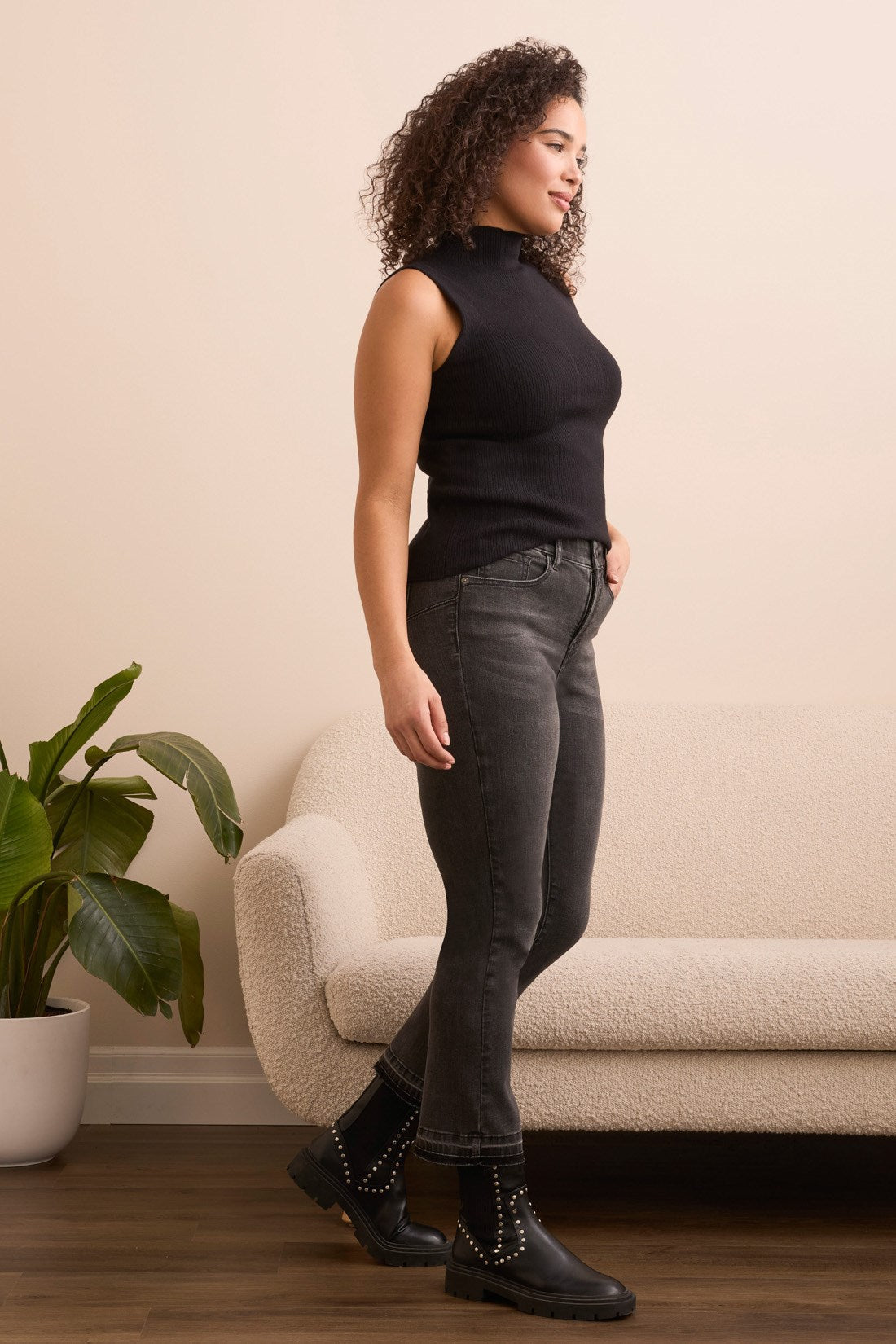 Tribal | Sophia Curvy Hugging Microflare Jeans