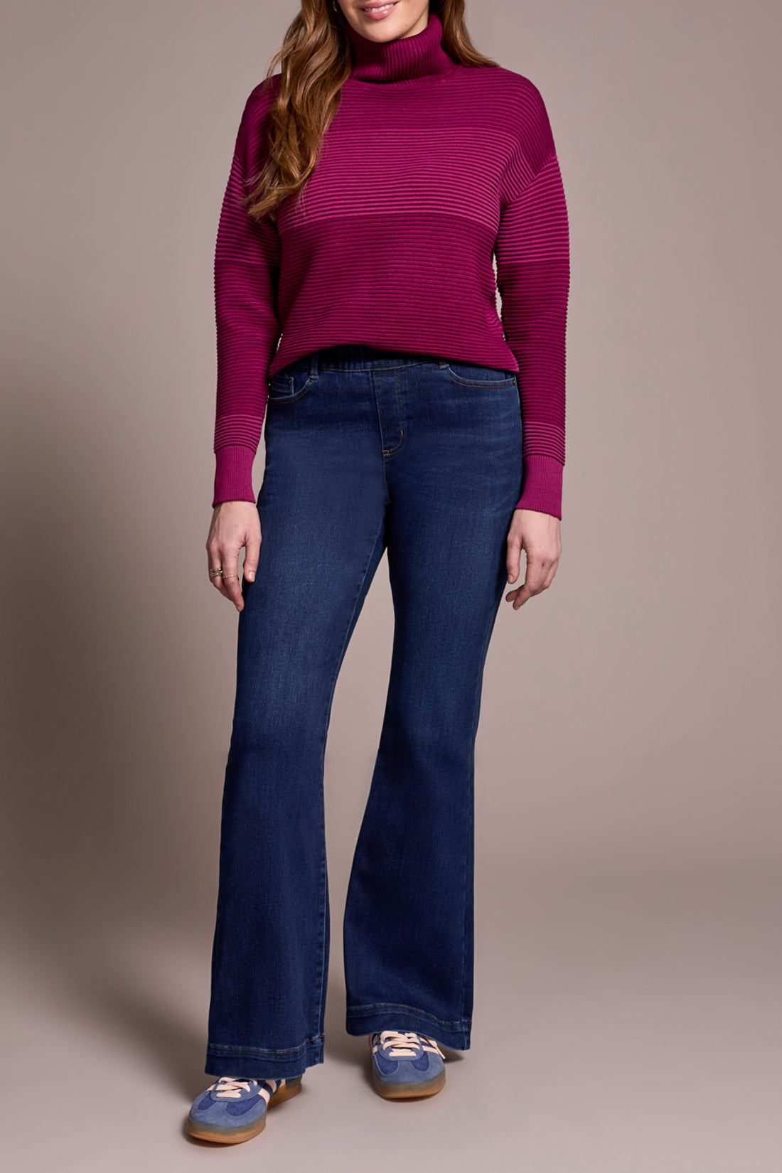 Tribal | Audrey Hugging Straight Crop J