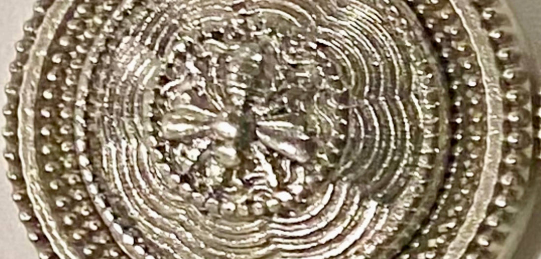 Magnebutton | Antique Bee Slvgld