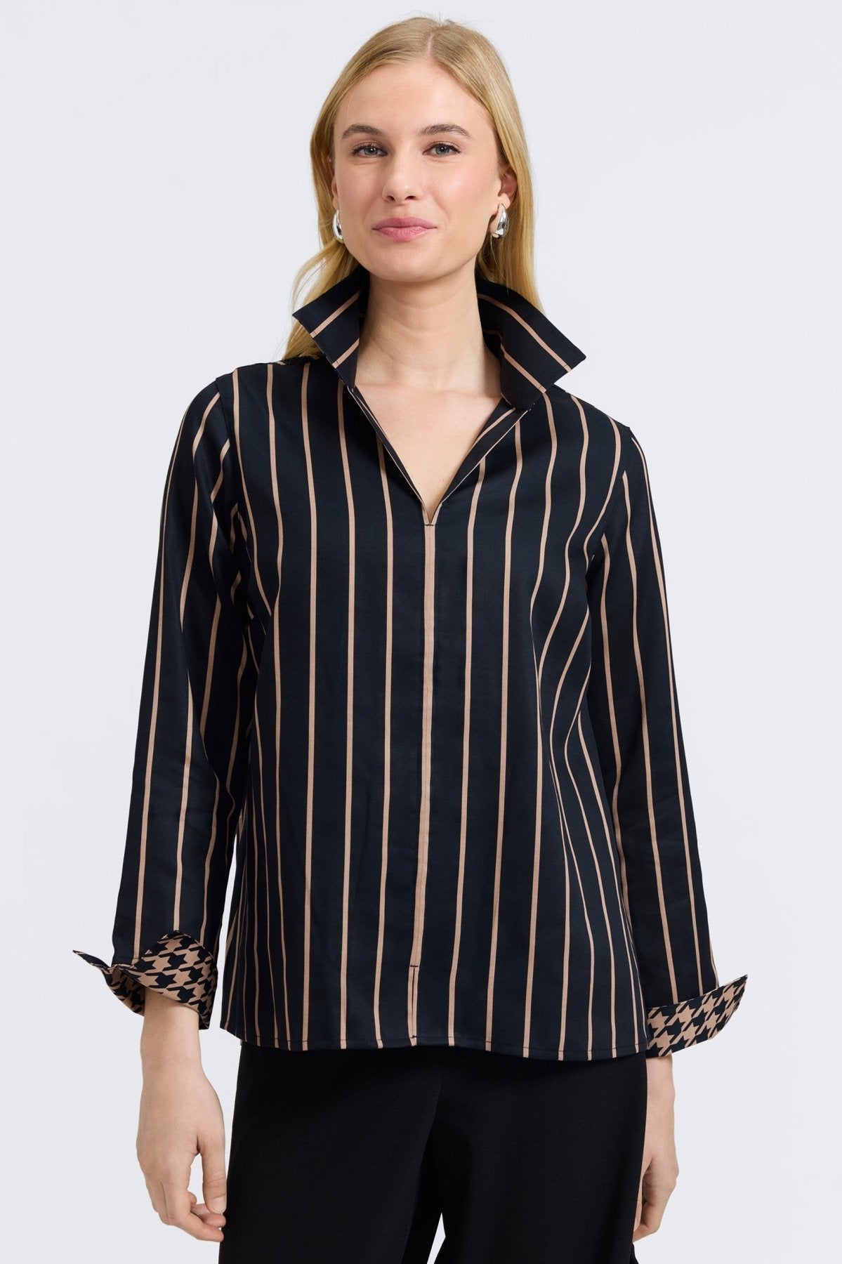Foxcroft Agnes Top in classic houndstooth and stripe pattern, stylish women’s blouse with a relaxed fit and long sleeves.