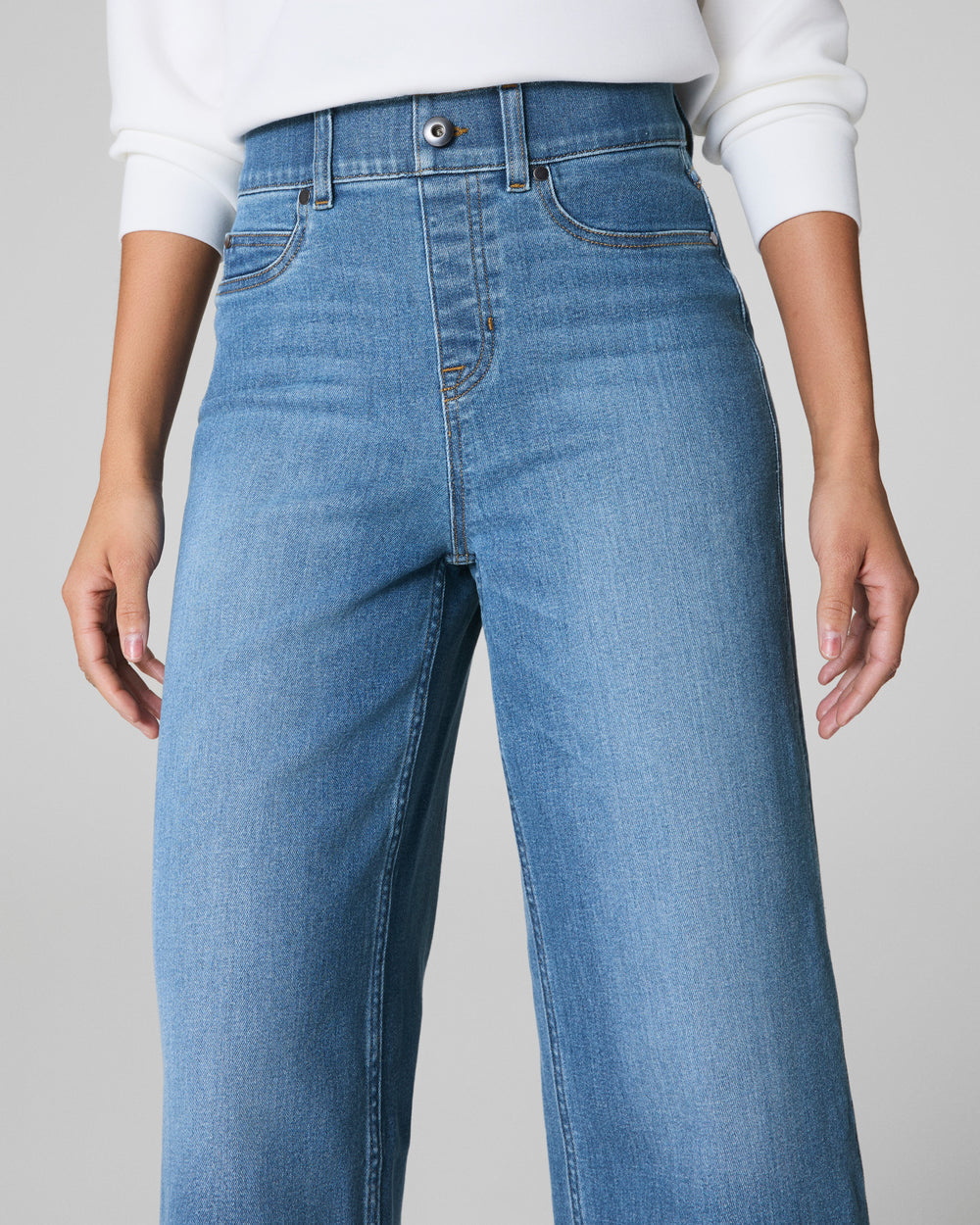 Spanx | Pull on Crop Wide Leg - Evelyne Talman