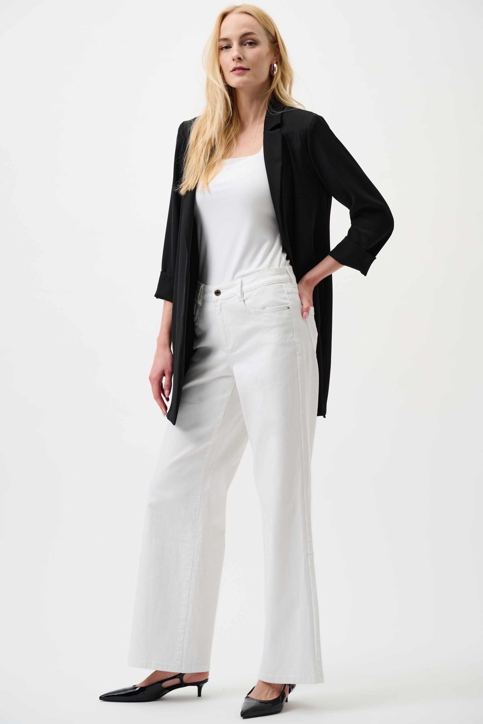 Wide Legged Jeans - White