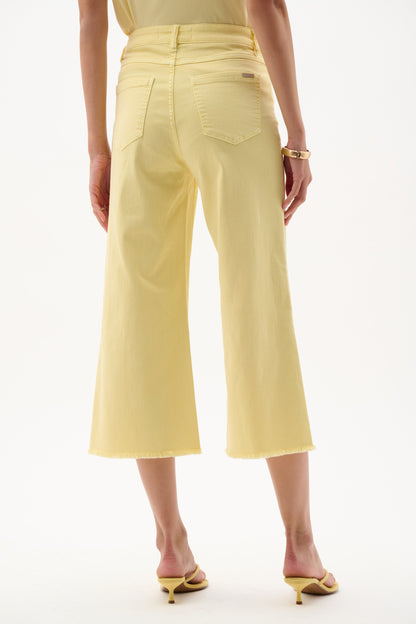 Wide-leg Cropped Jean