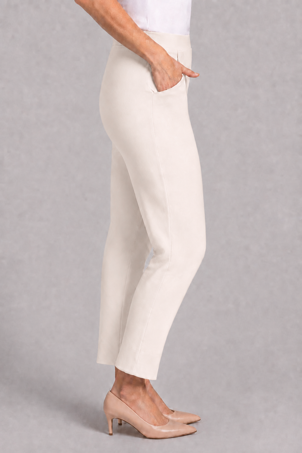 Hepburn Ankle Pant - Cashew