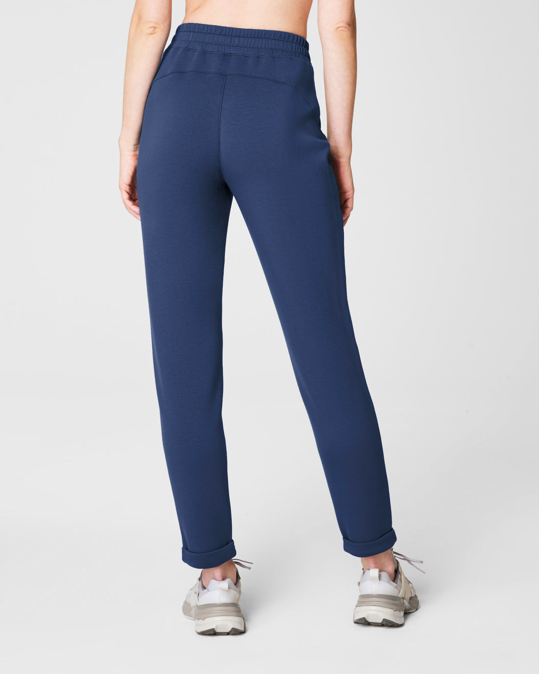 Spanx | Airessentials Tapered Pant