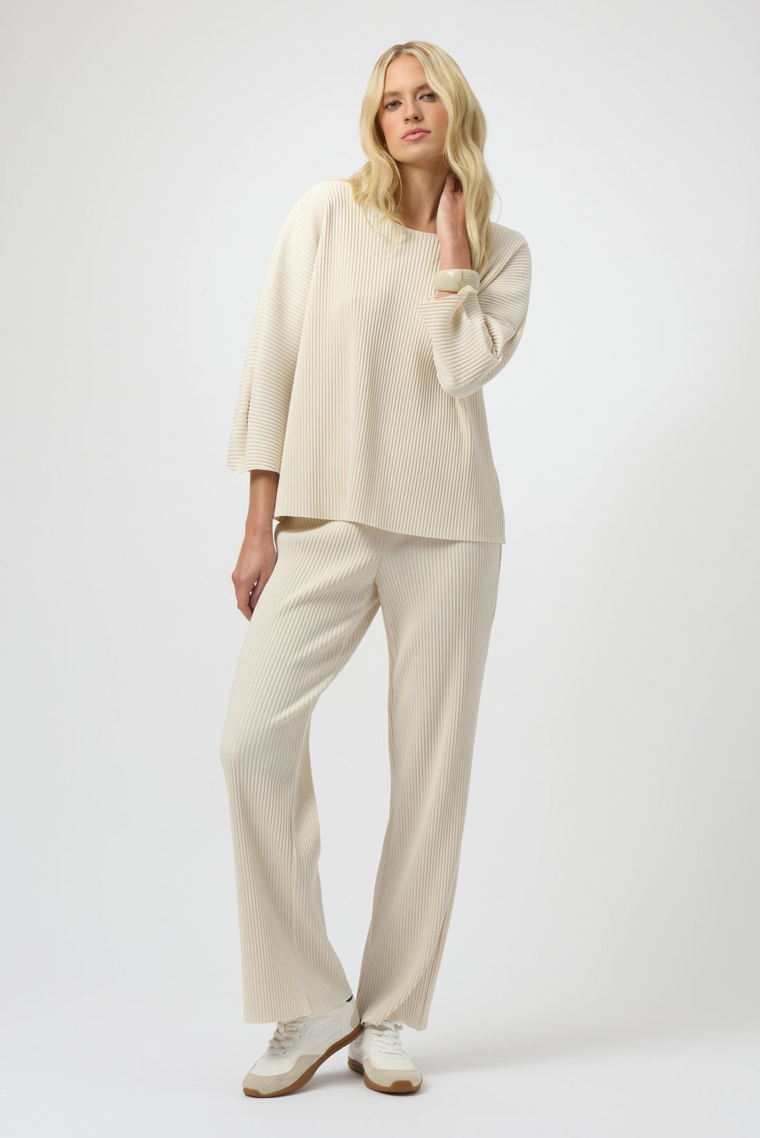 Joseph Ribkoff | Pleated Scuba Wide-leg Pants