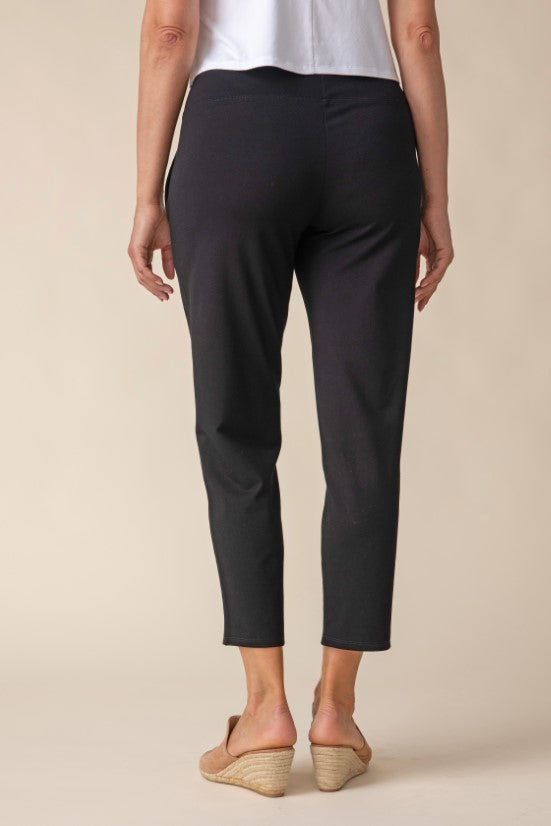 Habitat | Black Straight Pant - Evelyne Talman