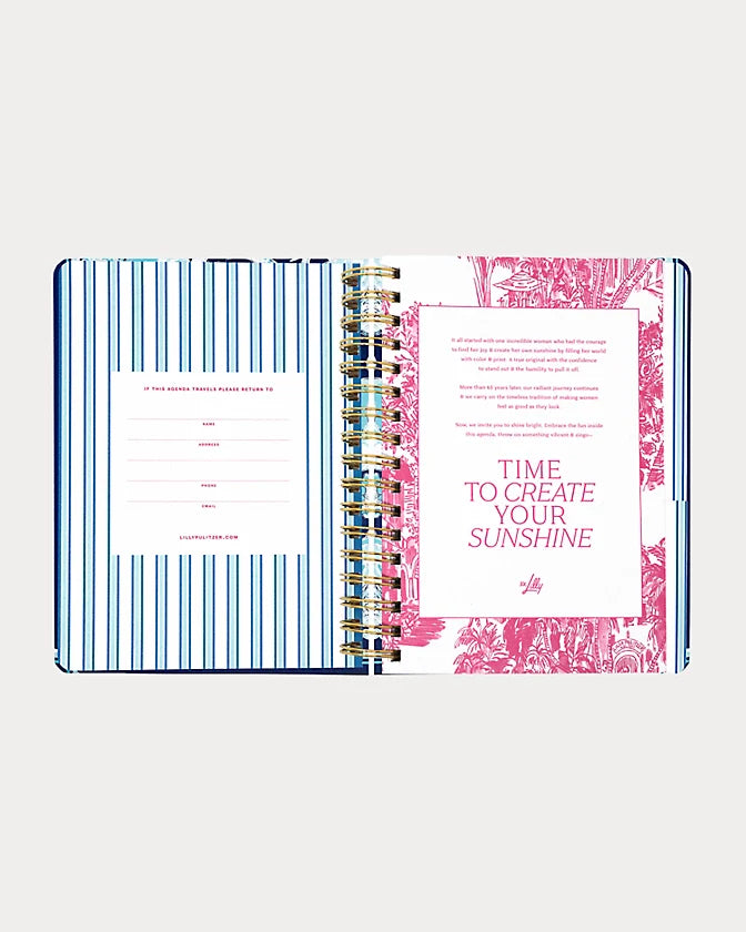 Lilly Pulitzer 2026-2027 17 Month Large Agenda Resort White Shell Shine print with floral shell design and gold accents