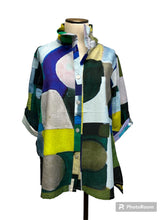 Load image into Gallery viewer, Too Fan | Big Print Wire Jacket
