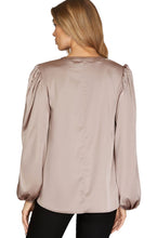 Load image into Gallery viewer, Evelyne Talman | Long Sleeve  Top

