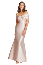 Load image into Gallery viewer, Teri Jon | Criss-cross Gown
