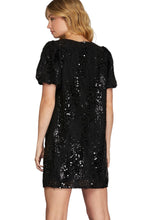 Load image into Gallery viewer, Evelyne Talman | Sequin Dress
