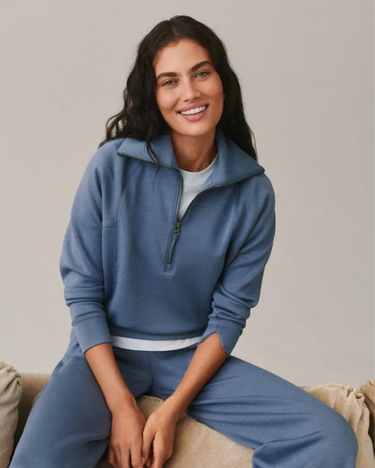 SPANX AirEssentials®
Half Zip