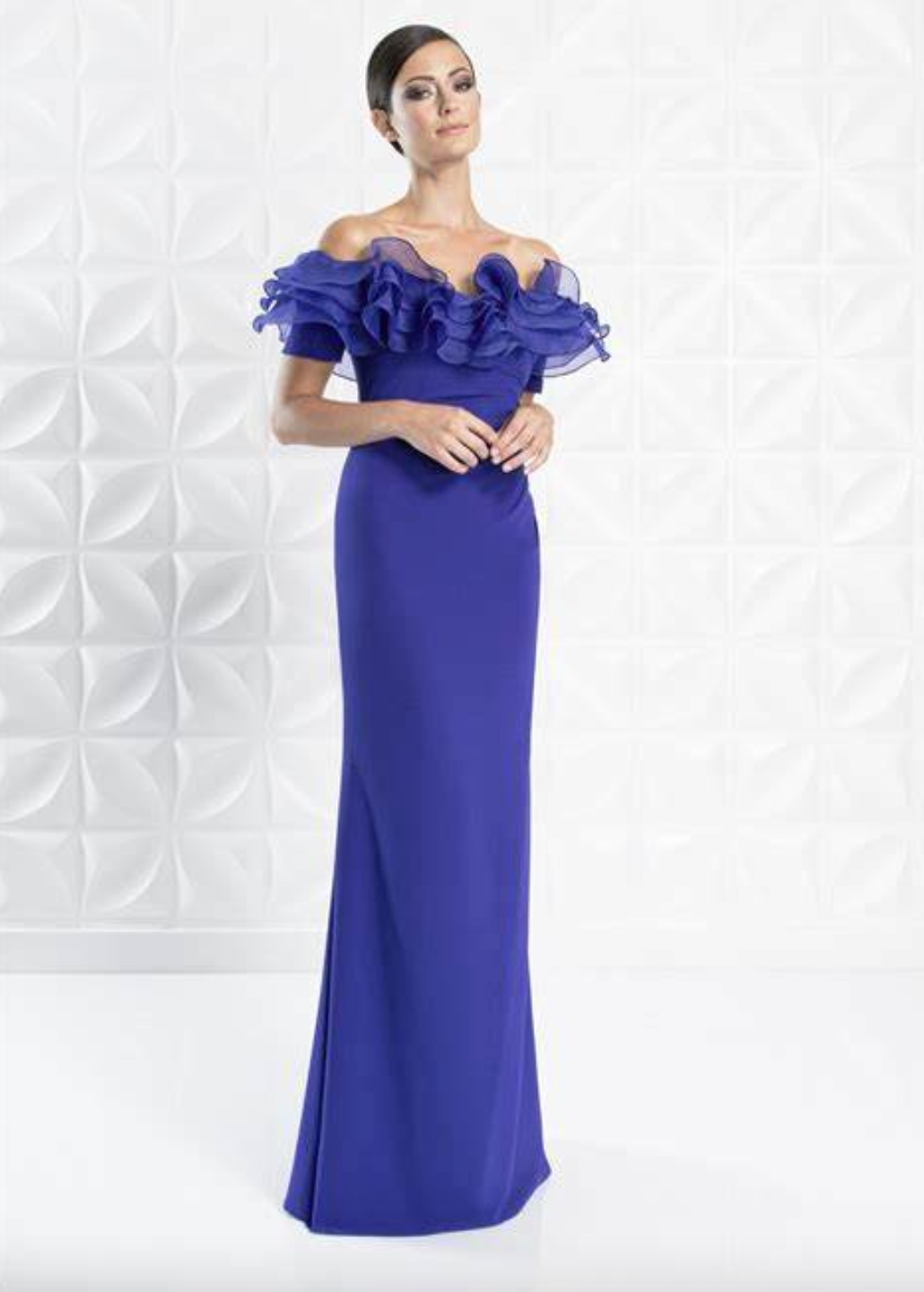 Daymor Couture | Gown w/Ruffle Sleeve