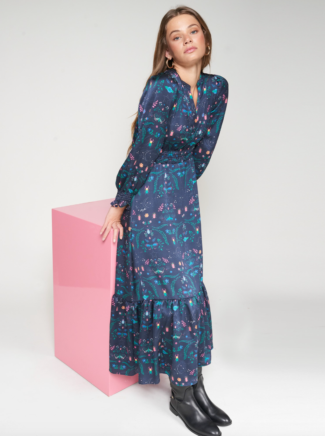 Vilagallo | Navy Print Insects Top