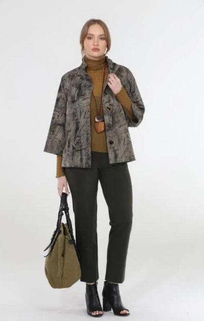 Terra | 3/4 Sleeve Wire Collar Jacket