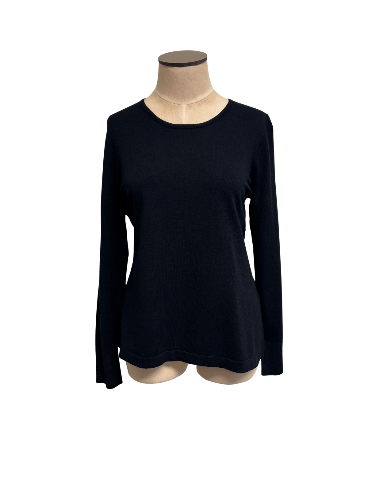 The H Edition | Black Long Sleeve with Pearl Buttons on the Cuffs - Evelyne Talman
