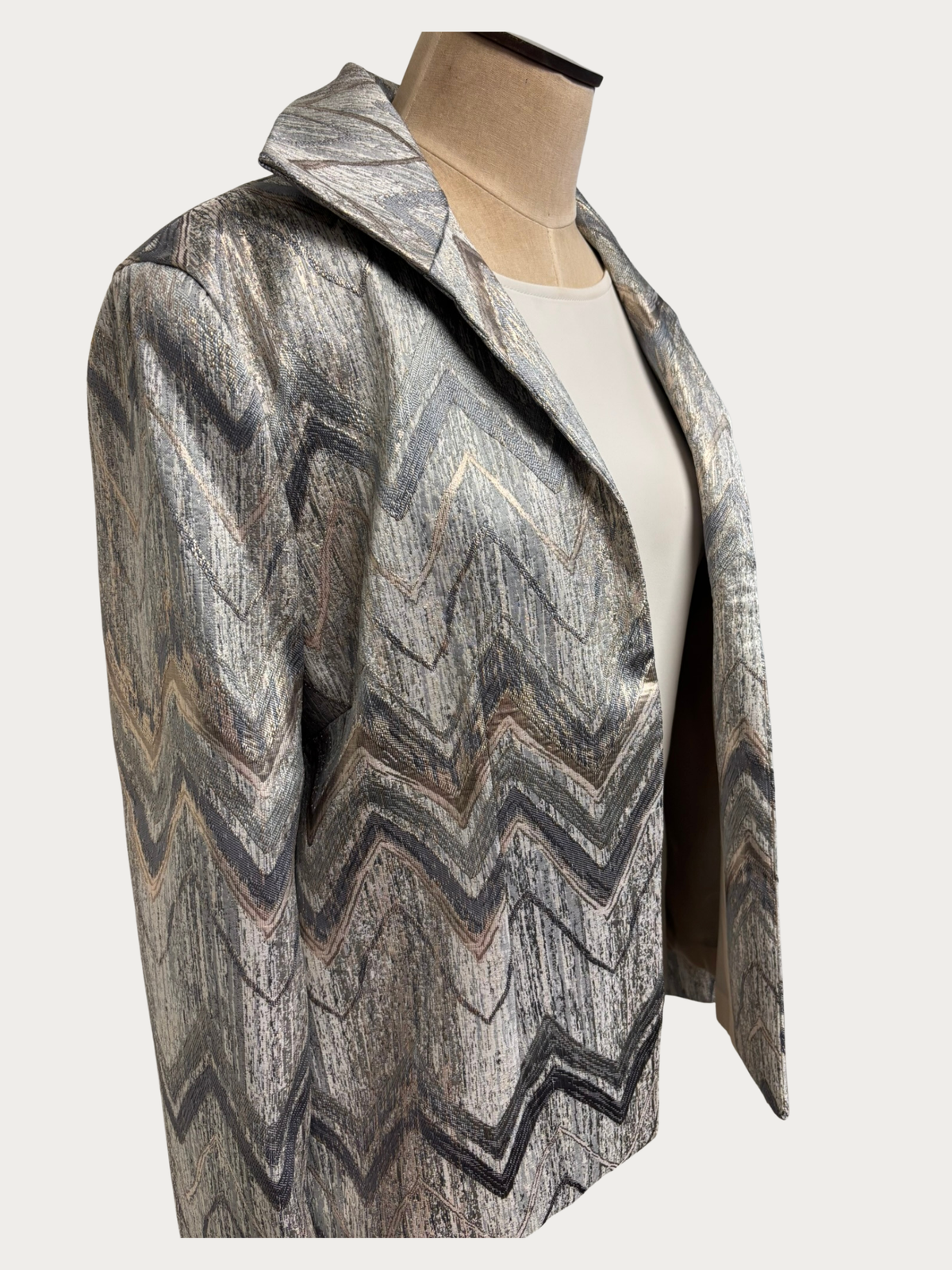Grace Chuang Chevron silver and gold jacket featuring a sleek, formal design with a stylish gold and silver chevron pattern.