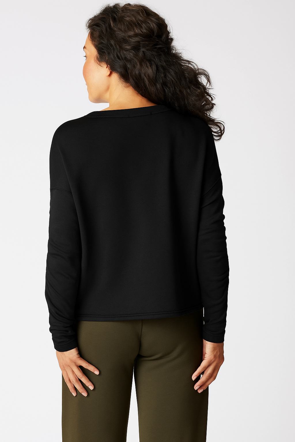 Habitat | Passport Knit Wonder Pullover - Evelyne Talman