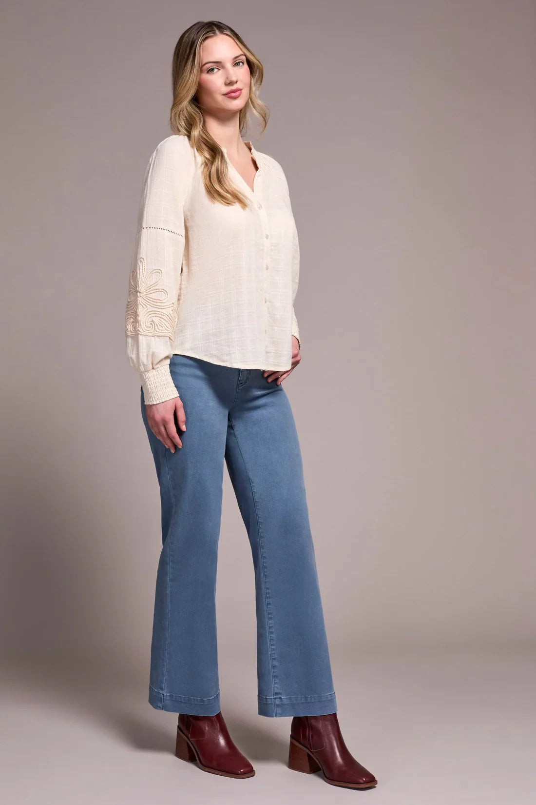 Tribal | L/s Blouse W/ Applique On Slv-